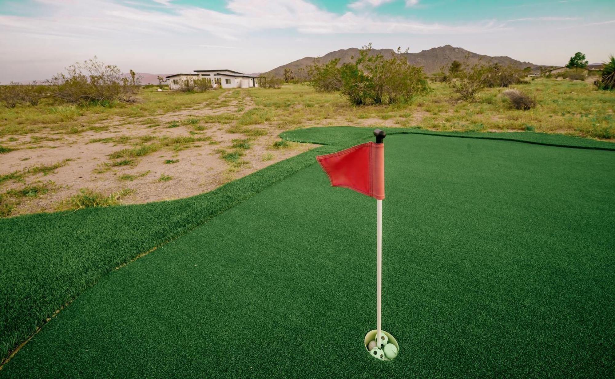Coyote Tracks - A Modern Desert Experience Villa โจชัวทรี ภายนอก รูปภาพ