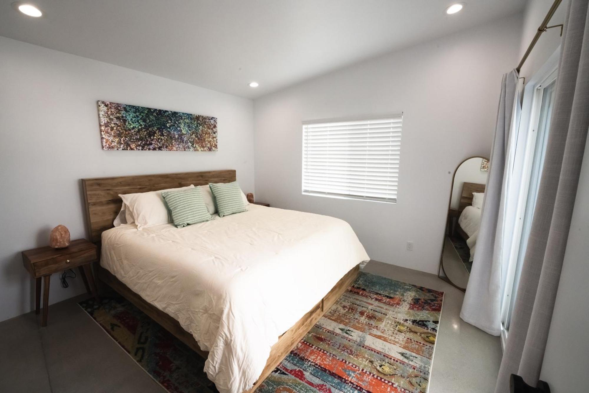 Coyote Tracks - A Modern Desert Experience Villa โจชัวทรี ภายนอก รูปภาพ
