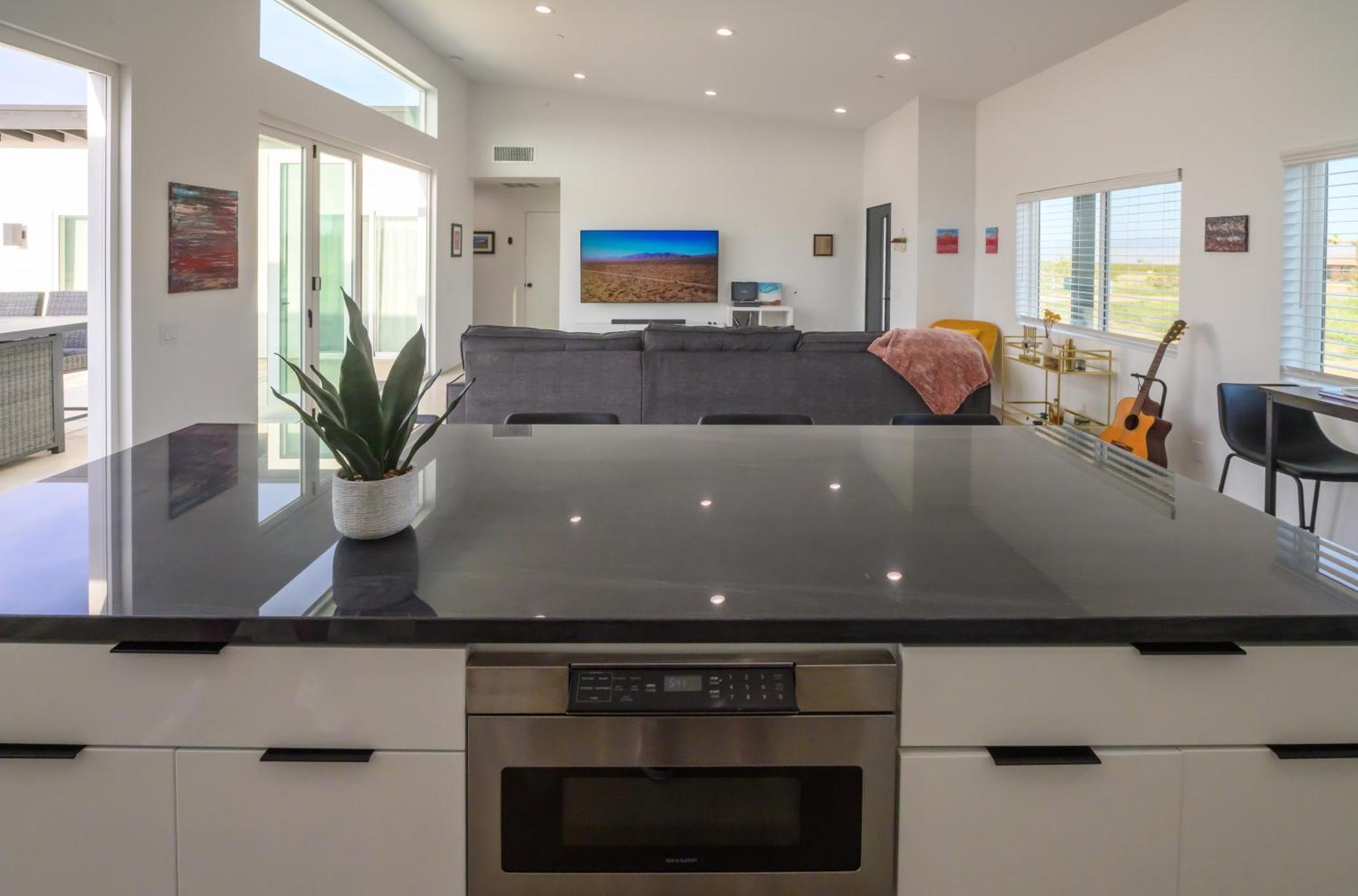 Coyote Tracks - A Modern Desert Experience Villa โจชัวทรี ภายนอก รูปภาพ